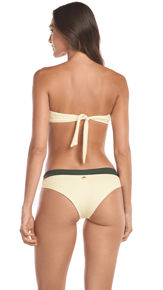 &nbsp;Panty beige con elásticos suaves no marcan tu figura y se venden por separado